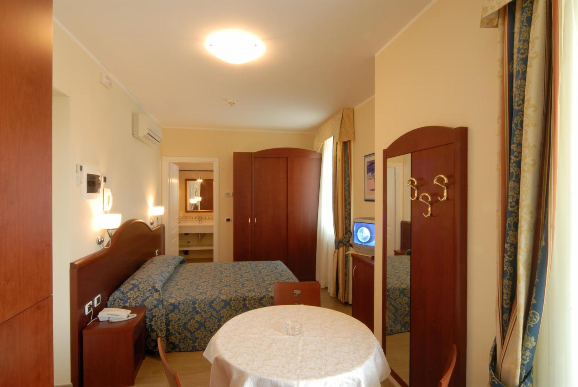 גרוטמארה Residence Costa Smeralda מראה חיצוני תמונה