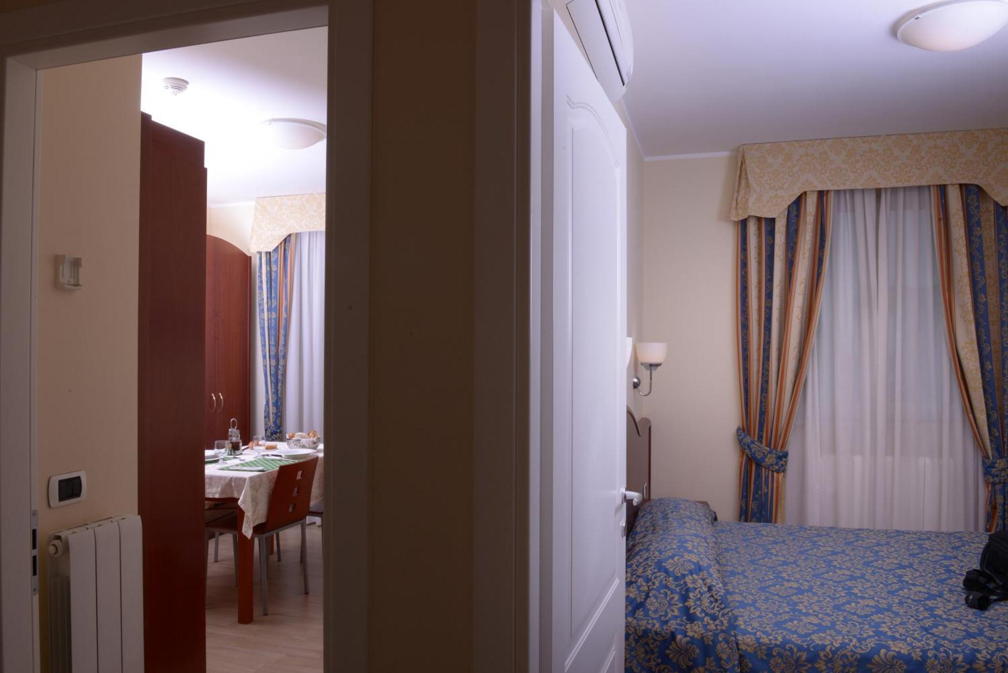 גרוטמארה Residence Costa Smeralda מראה חיצוני תמונה