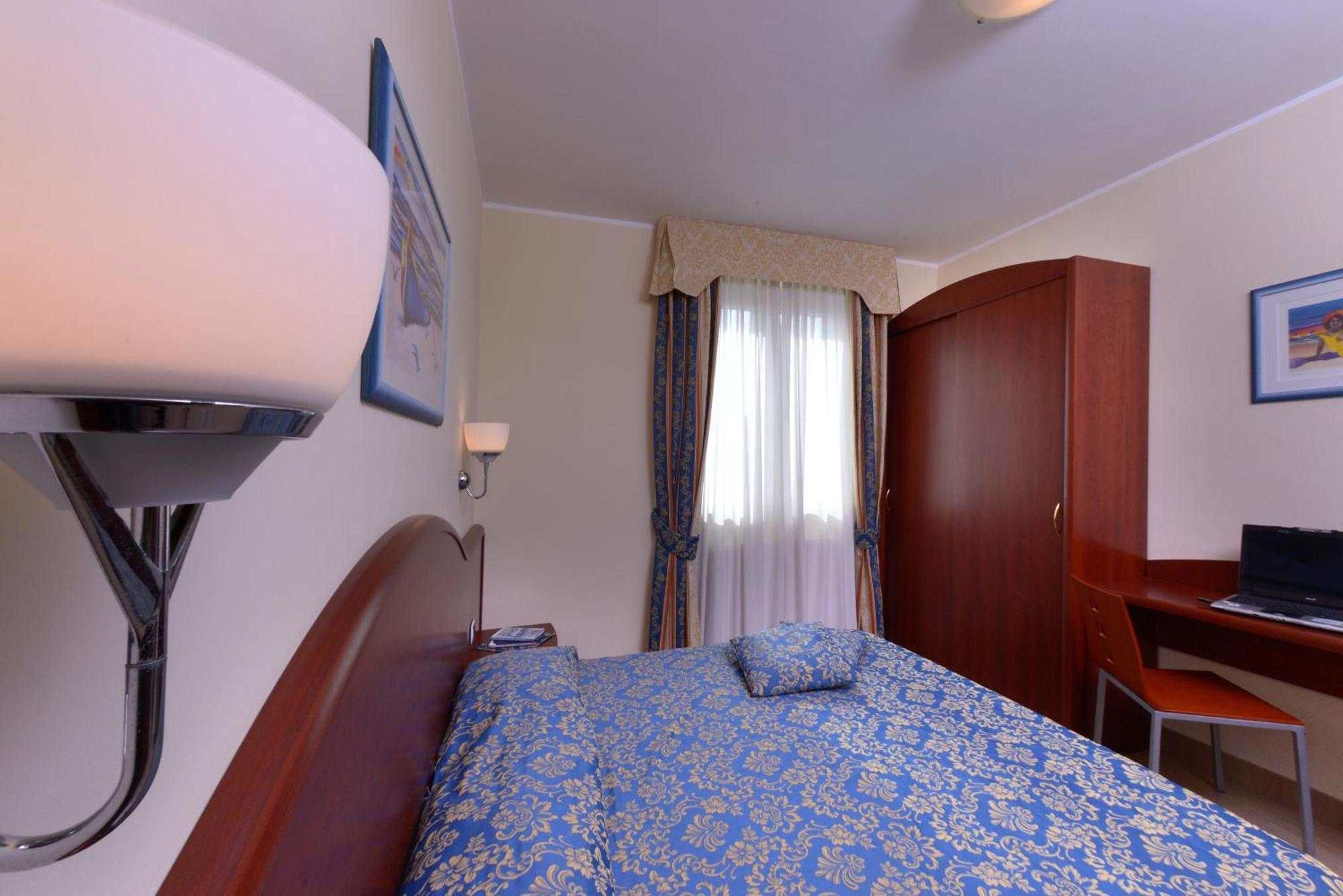 גרוטמארה Residence Costa Smeralda מראה חיצוני תמונה